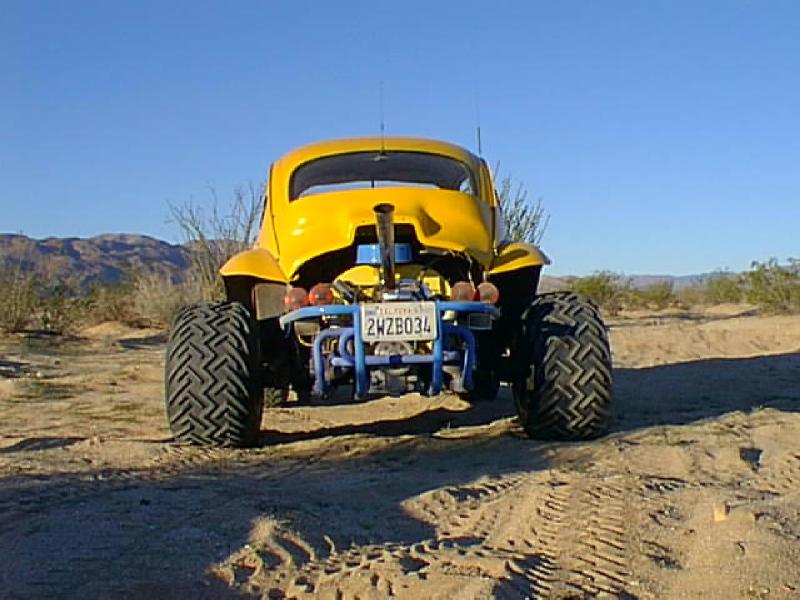 Hank Bruin's Yellow'71 Baja Bug